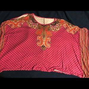 26/28 Pink printed shirt with butterfly sleeves